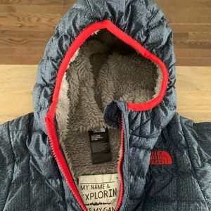 North face 12-18 month bunting